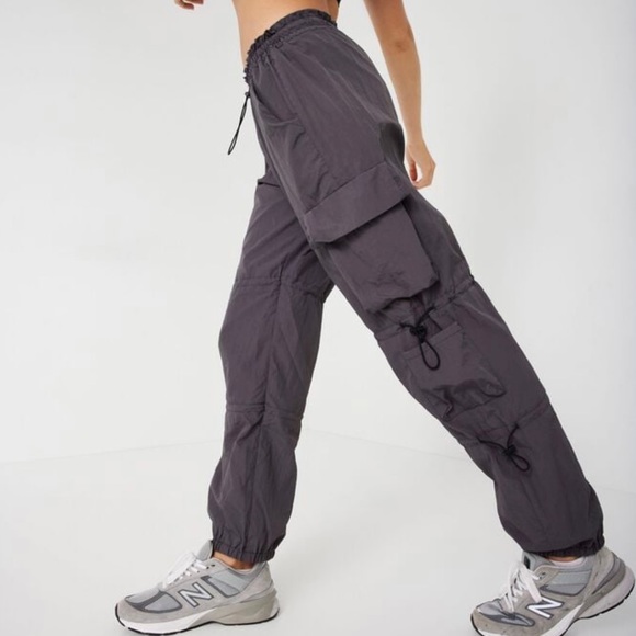 Gray Garage parachute pants - Picture 3 of 5
